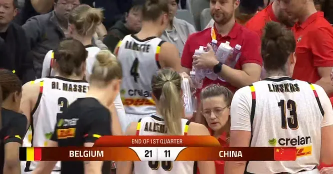 kaiyun安全登录-女篮世预赛：张曼曼3分，中国女篮首节11-21落后比利时女篮