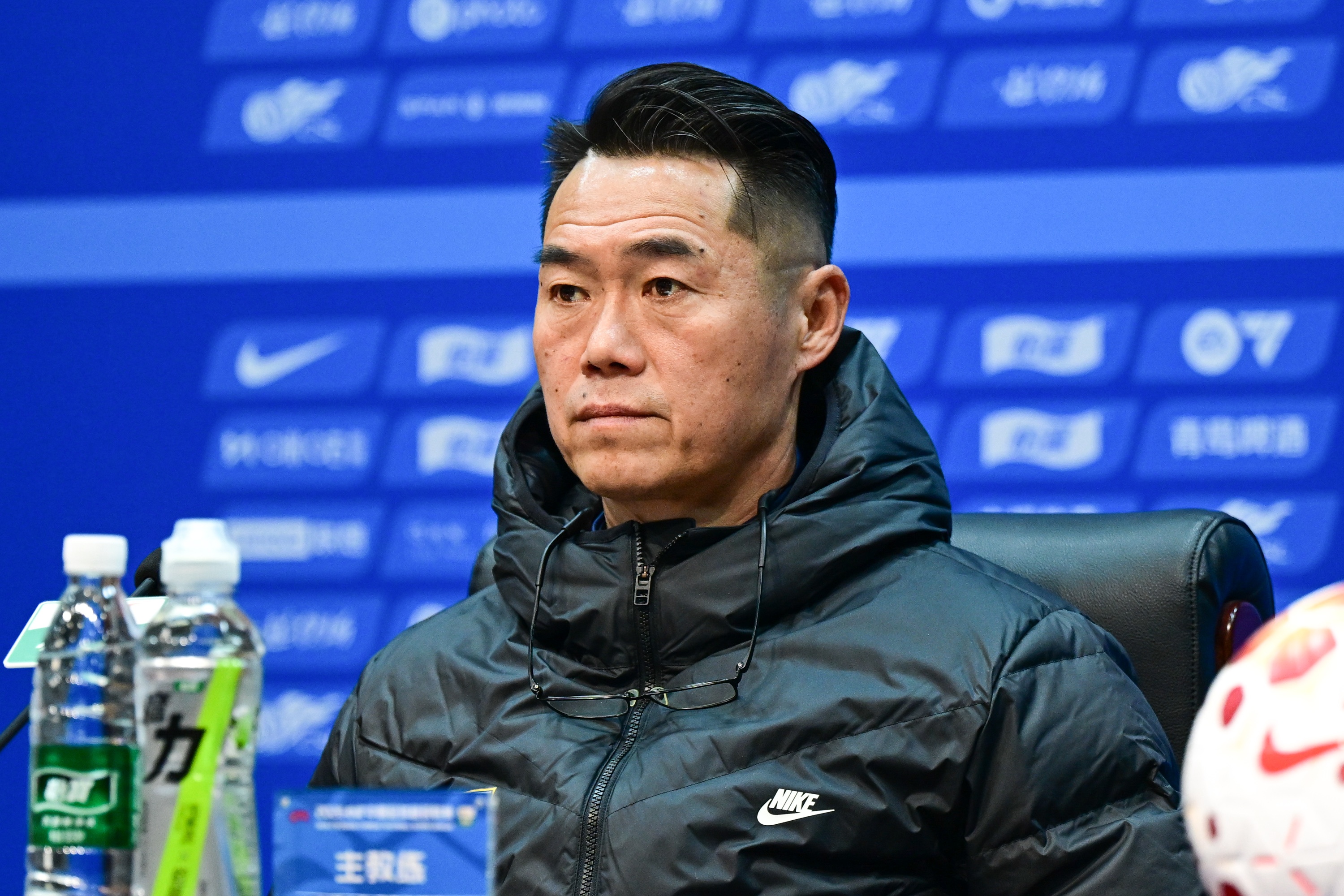 宿茂臻：球员有动力和对胜利的渴望，比分被追平后我们没慌乱